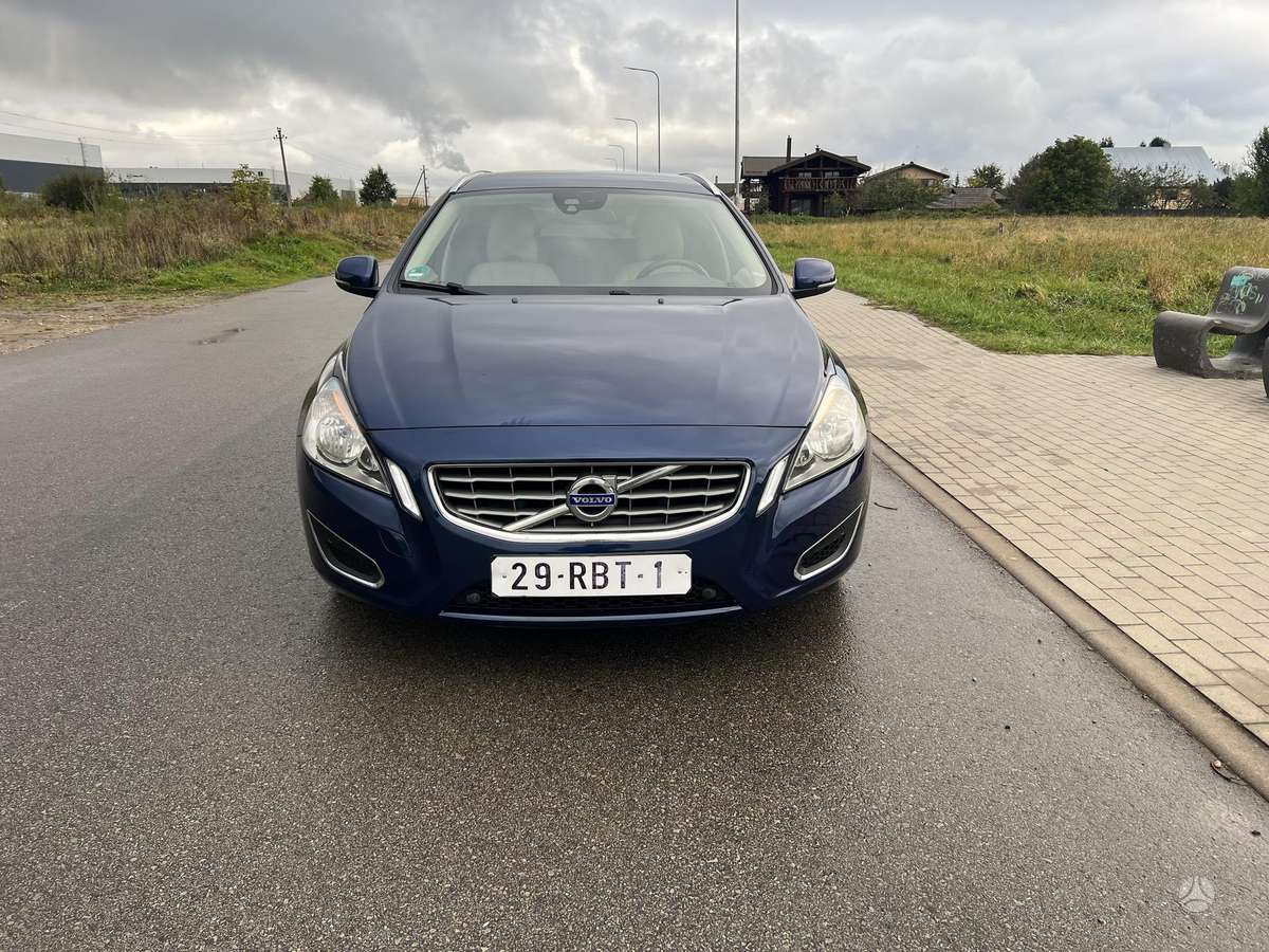 Volvo V60, 1.6 l., universalas