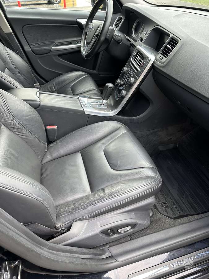 Volvo V60, 2.0 l., wagon