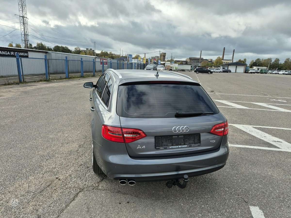 Audi A4, 2.0 l., Универсал