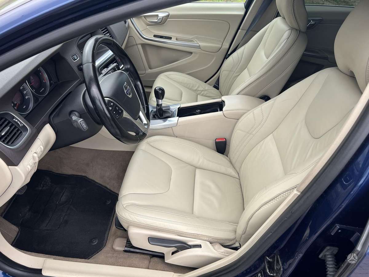 Volvo V60, 1.6 l., Универсал