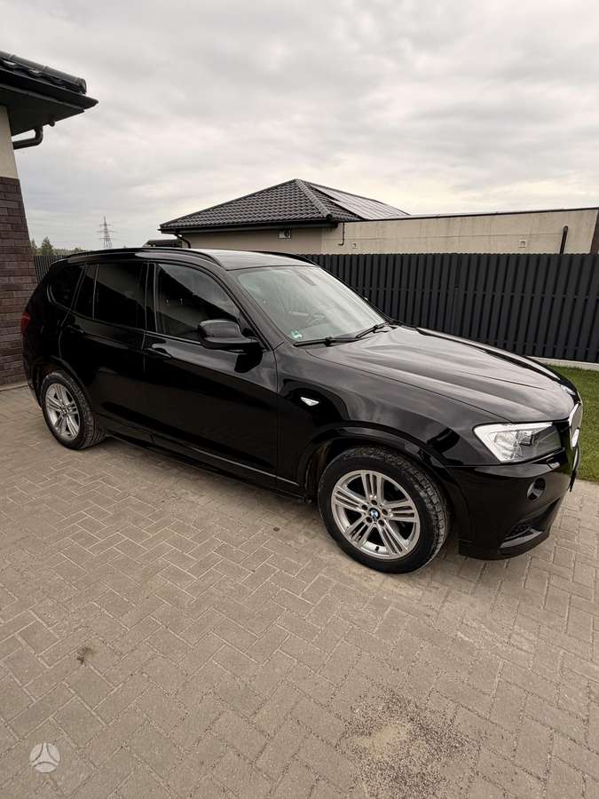 BMW X3, 3.0 l., visurgājējs / krosovers