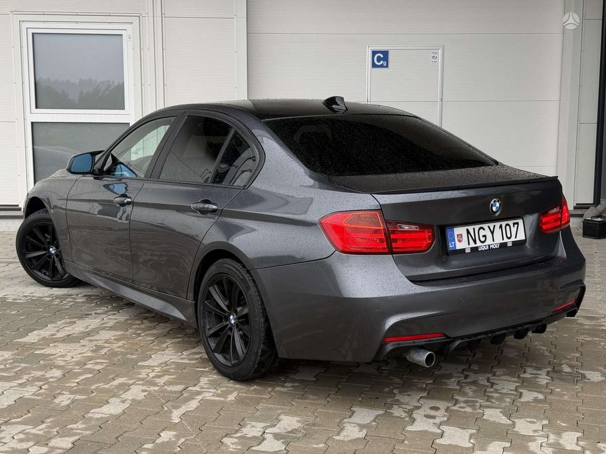 BMW 318, 2.0 l., Седан