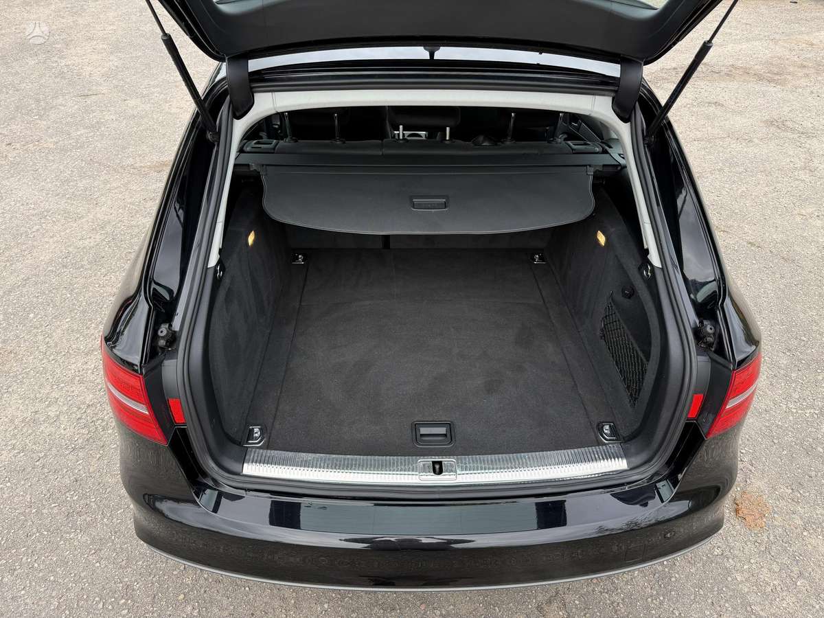 Audi A4, 1.8 l., Универсал