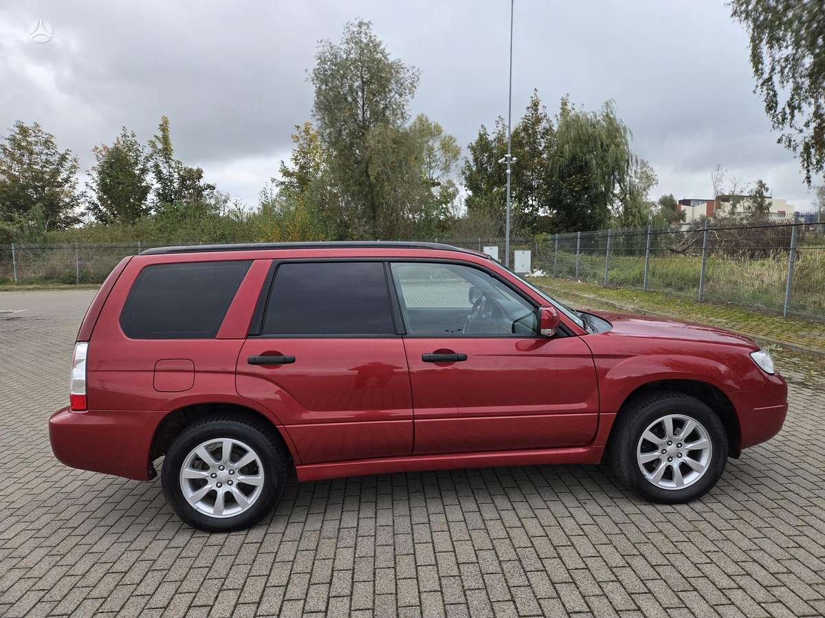 Subaru Forester, 2.0 l., Универсал