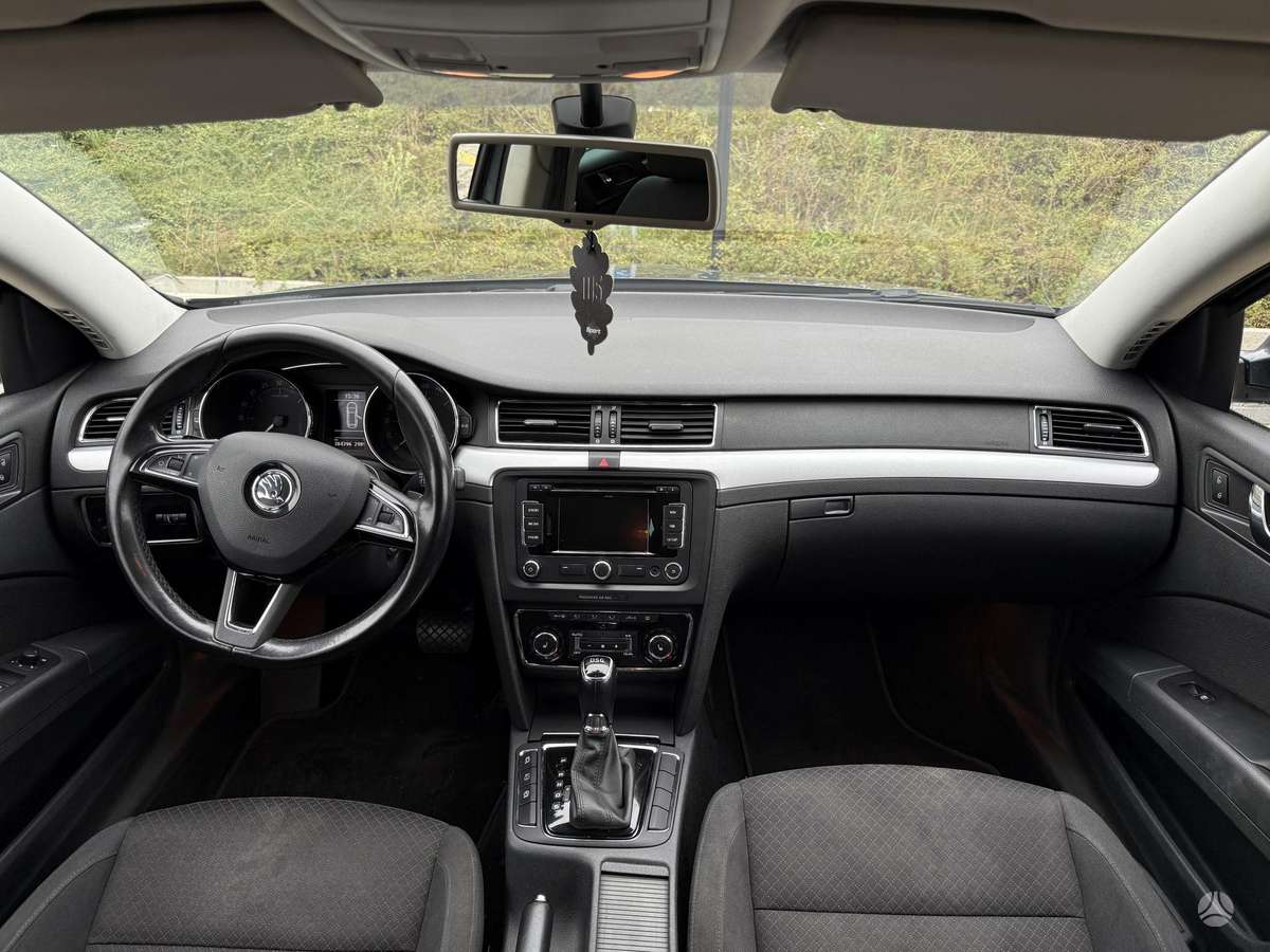 Skoda Superb, 2.0 l., wagon