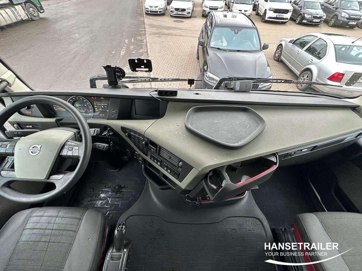Volvo FH 460 Mega Low Deck, double sleeper