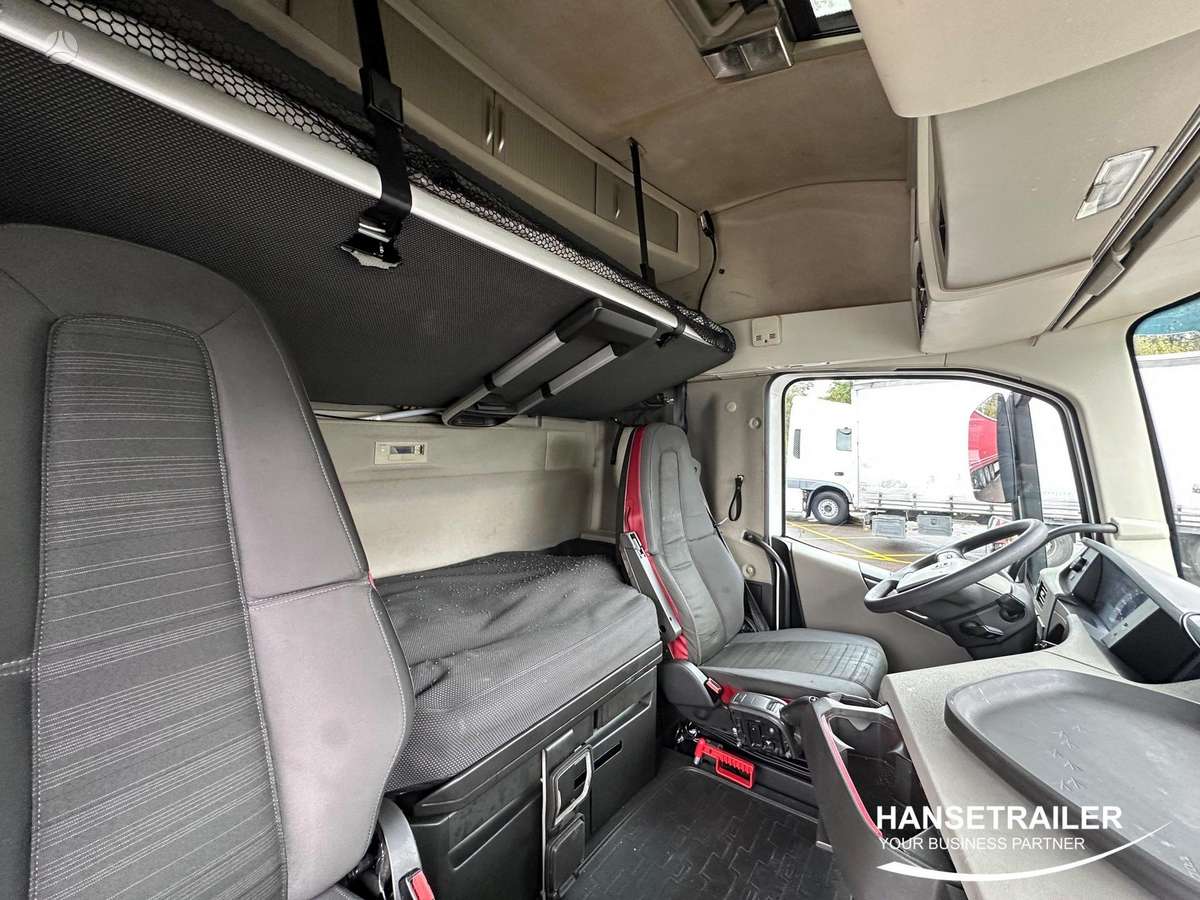 Volvo FH 460 Mega Low Deck, double sleeper