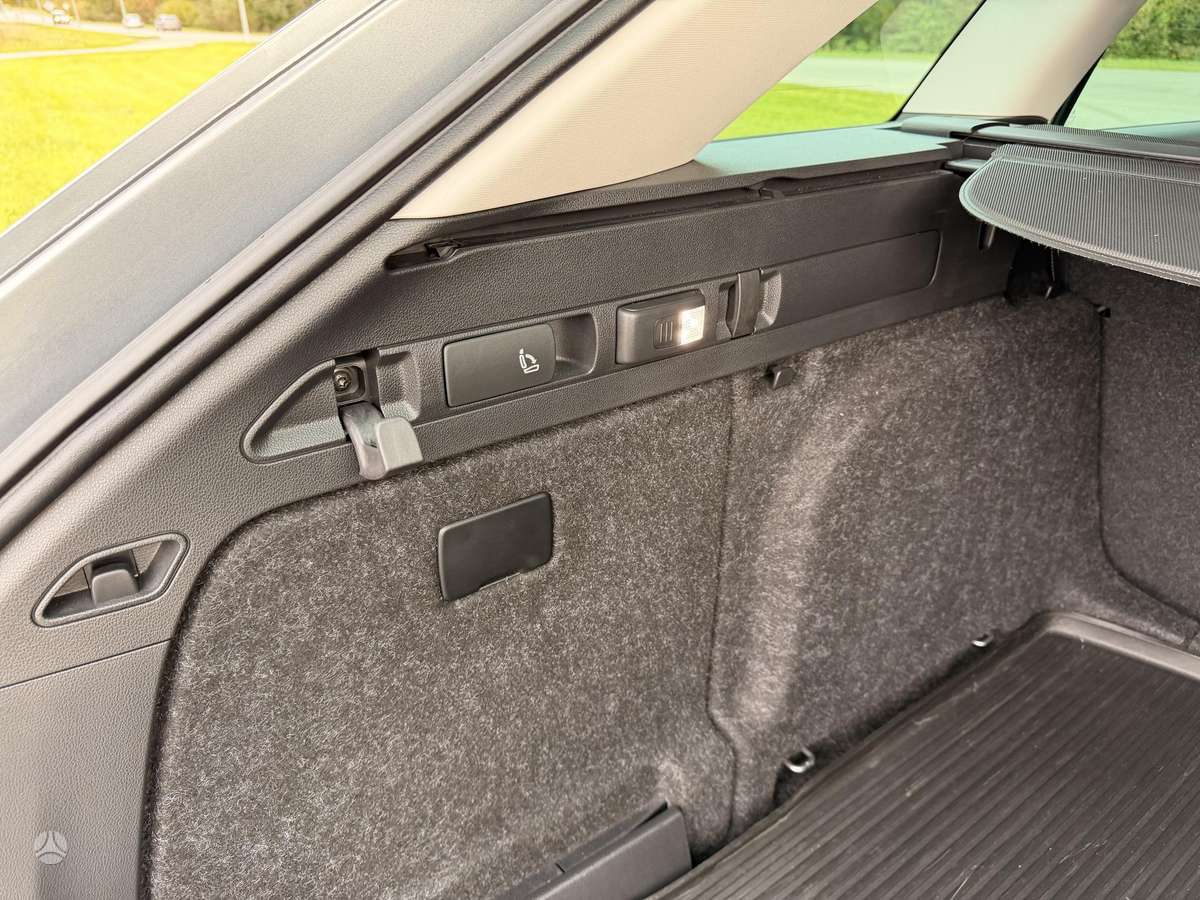 Skoda Superb, 2.0 l., wagon