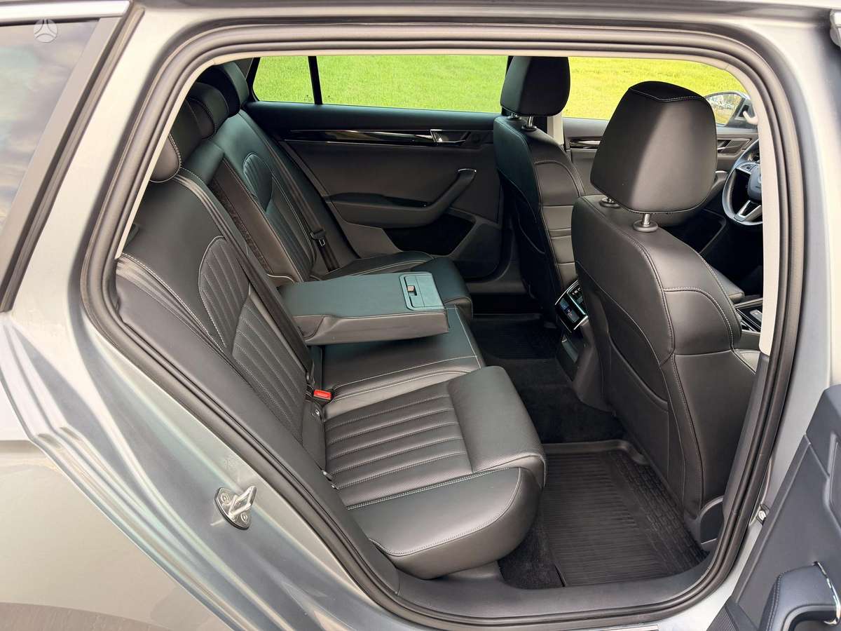 Skoda Superb, 2.0 l., wagon