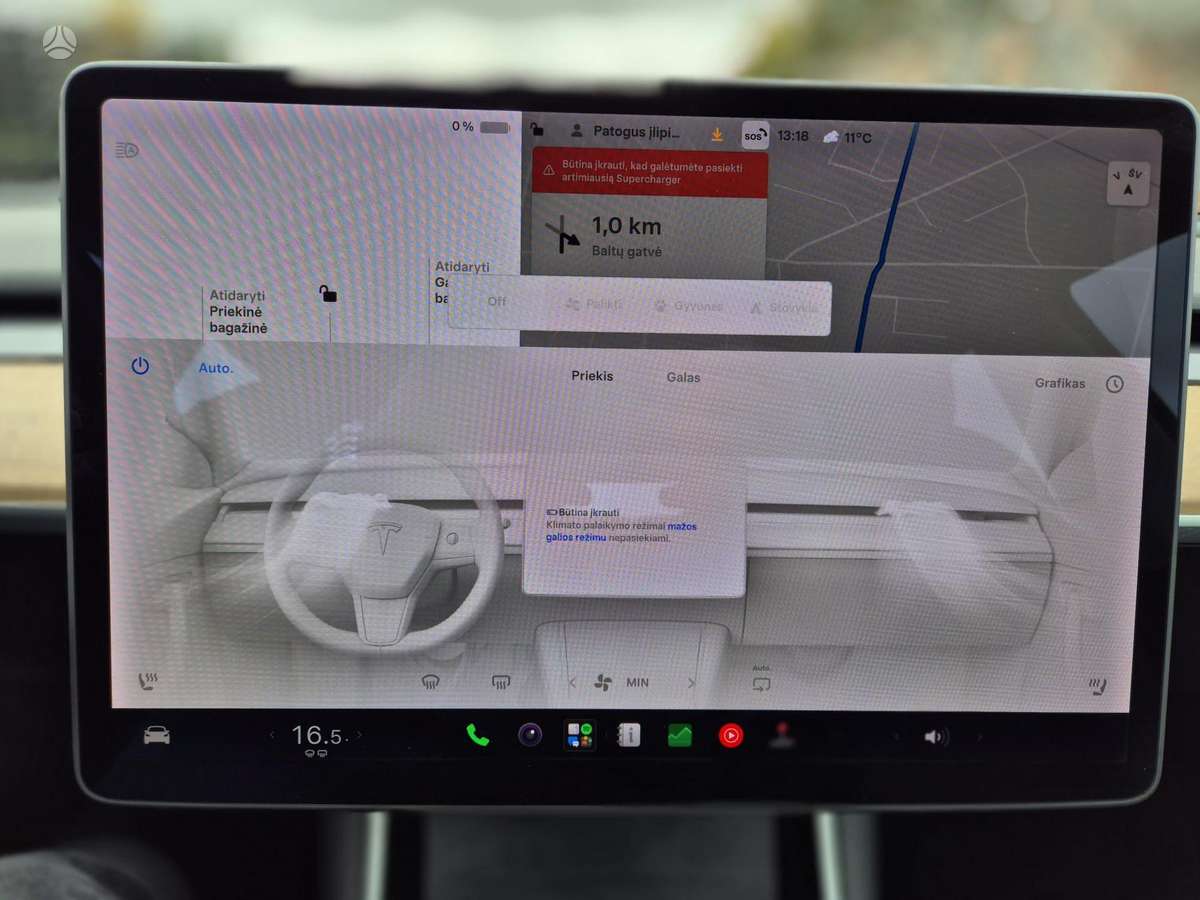 Tesla Model 3, 81 kWh, hatchback