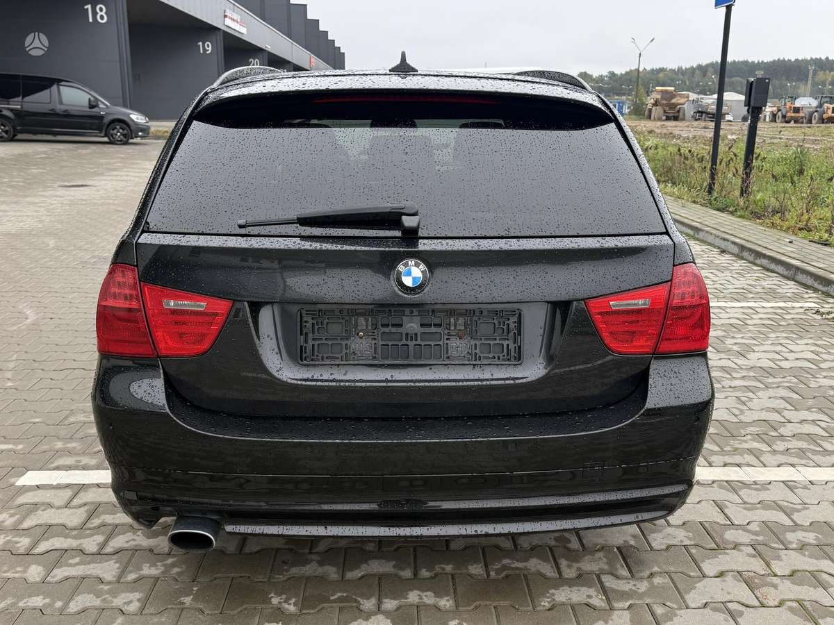 BMW 318, 2.0 l., Универсал