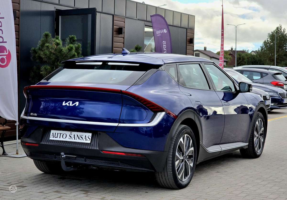 Kia EV6, 77 kWh, off-road / crossover