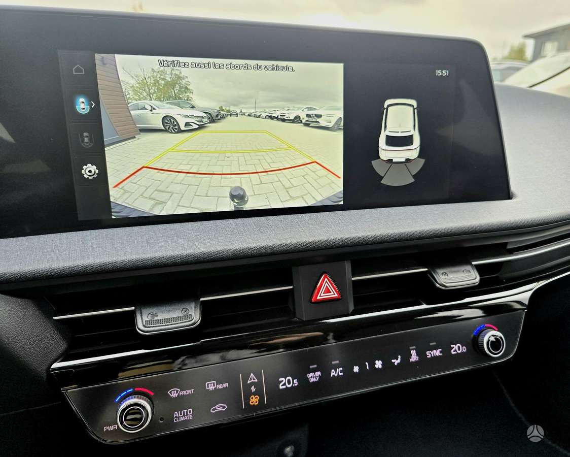 Kia EV6, 77 kWh, off-road / crossover