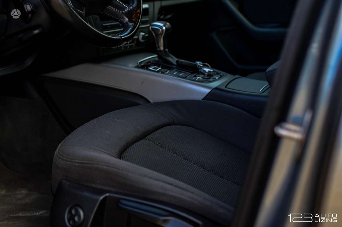 Audi A6, 3.0 l., wagon