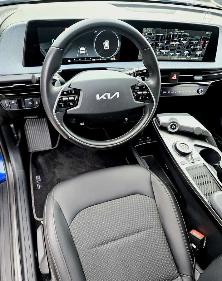 Kia EV6, 77 kWh, off-road / crossover