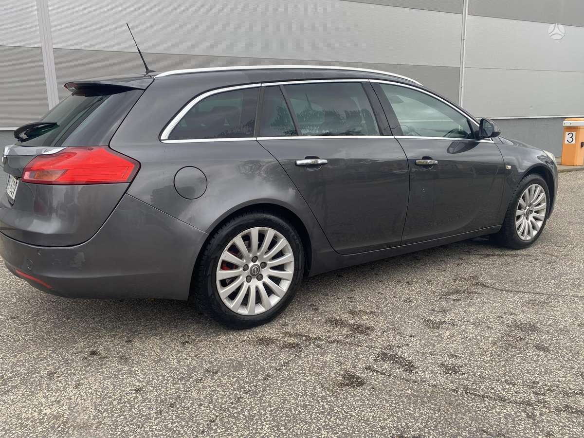 Opel Insignia, 2.0 l., wagon