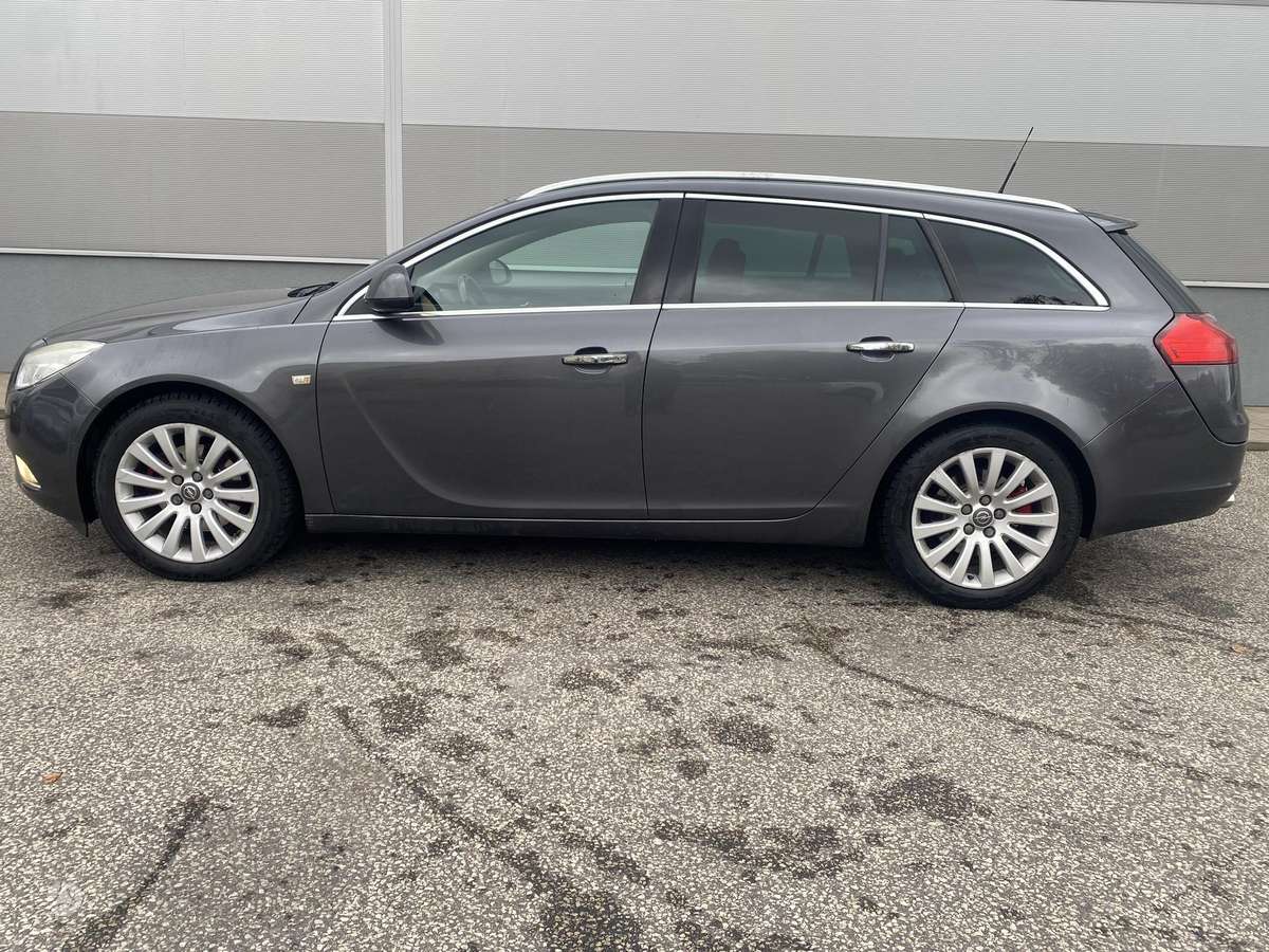 Opel Insignia, 2.0 l., wagon