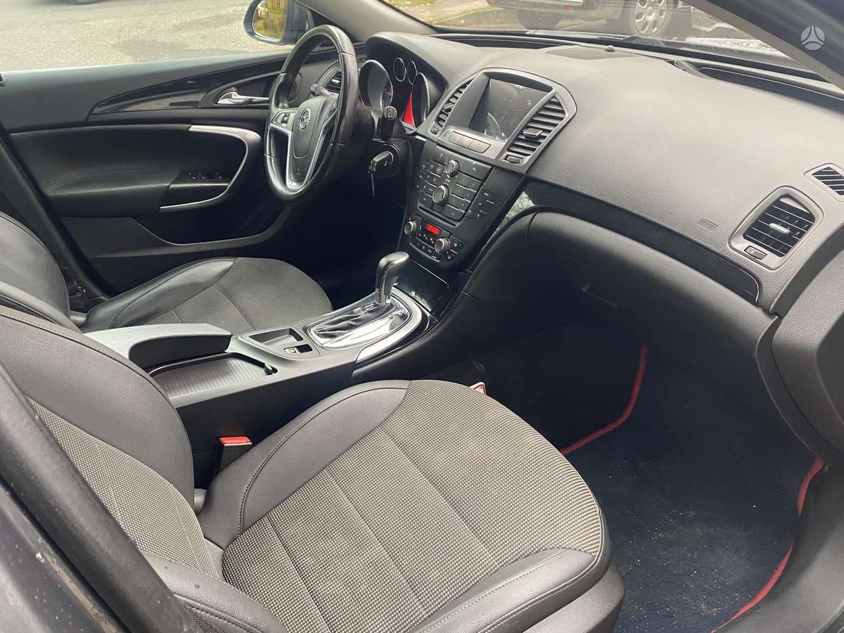 Opel Insignia, 2.0 l., wagon
