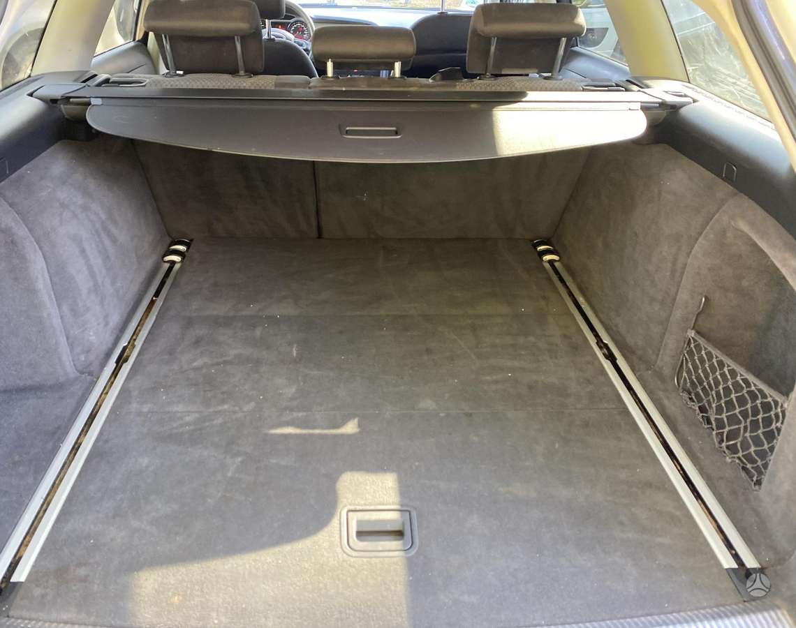 Audi A6, 2.0 l., universalas