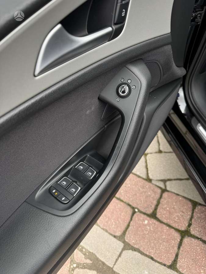 Audi A6, 3.0 l., universalas