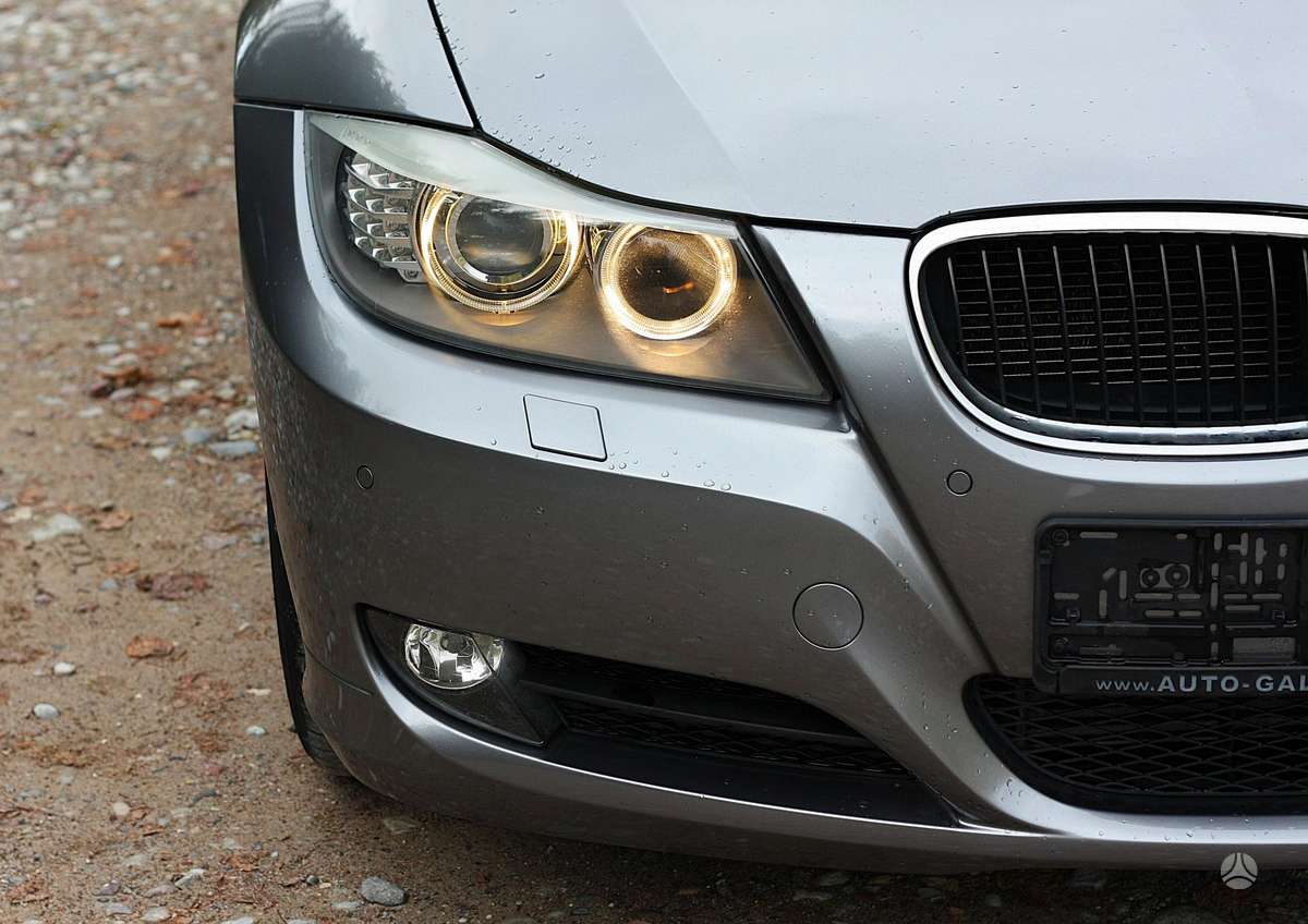 BMW 320, 2.0 l., wagon