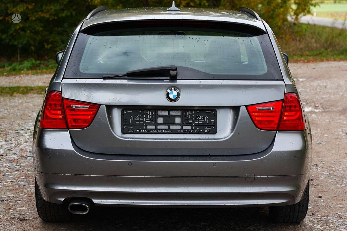 BMW 320, 2.0 l., wagon
