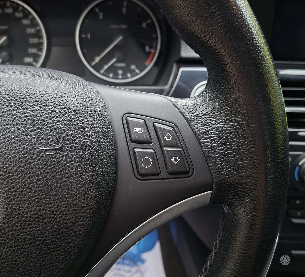 BMW 320, 2.0 l., Универсал