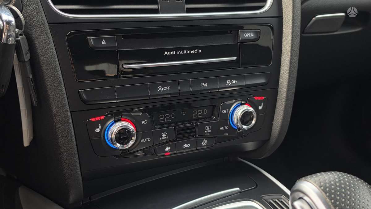 Audi A4, 3.0 l., universalas