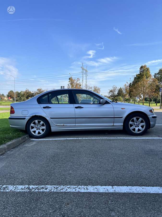 BMW 320, sedanas