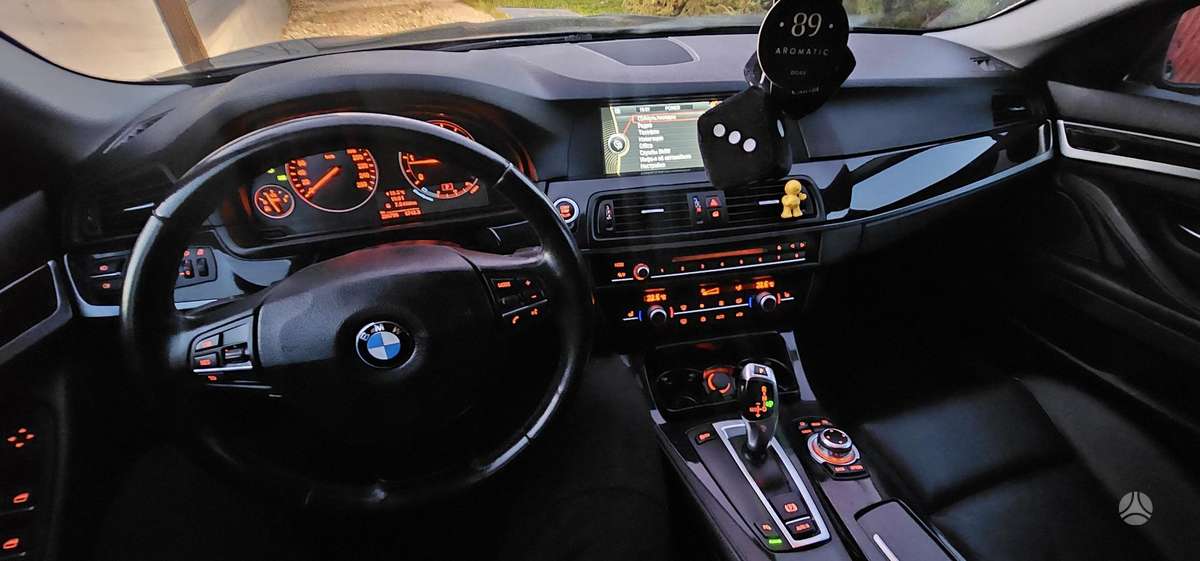 BMW 520, 2.0 l., universalas