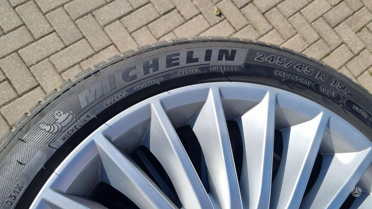 AMG, light alloy, R19
