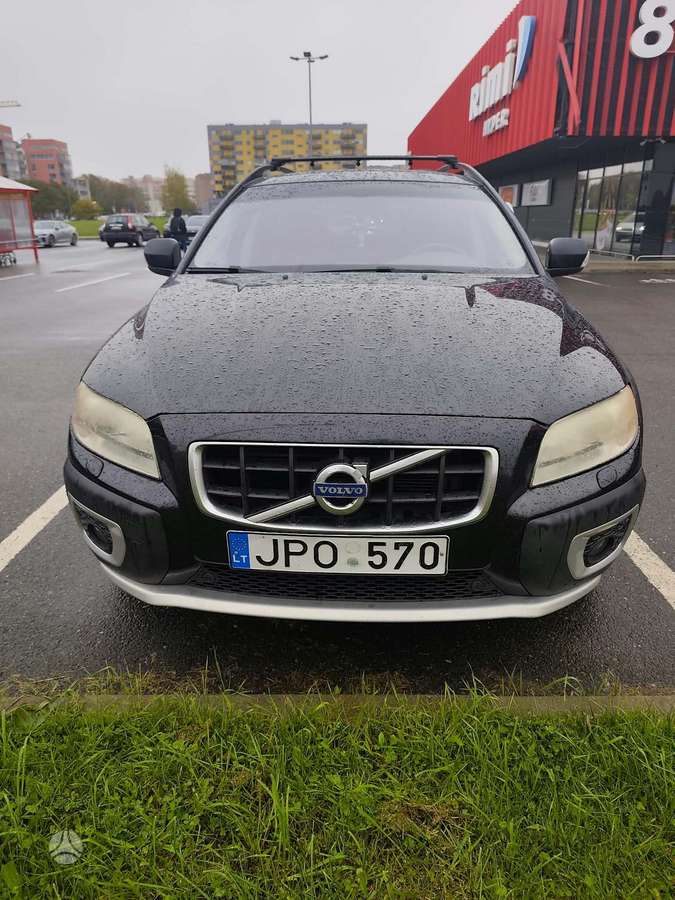 Volvo XC70, 2.4 l., wagon