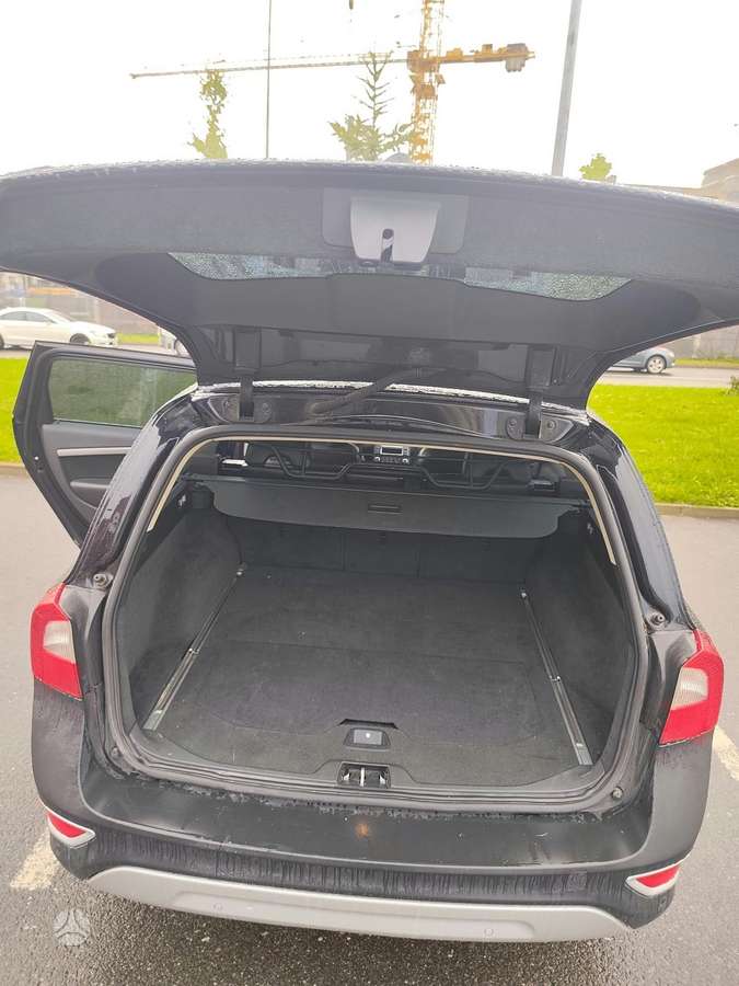 Volvo XC70, 2.4 l., wagon
