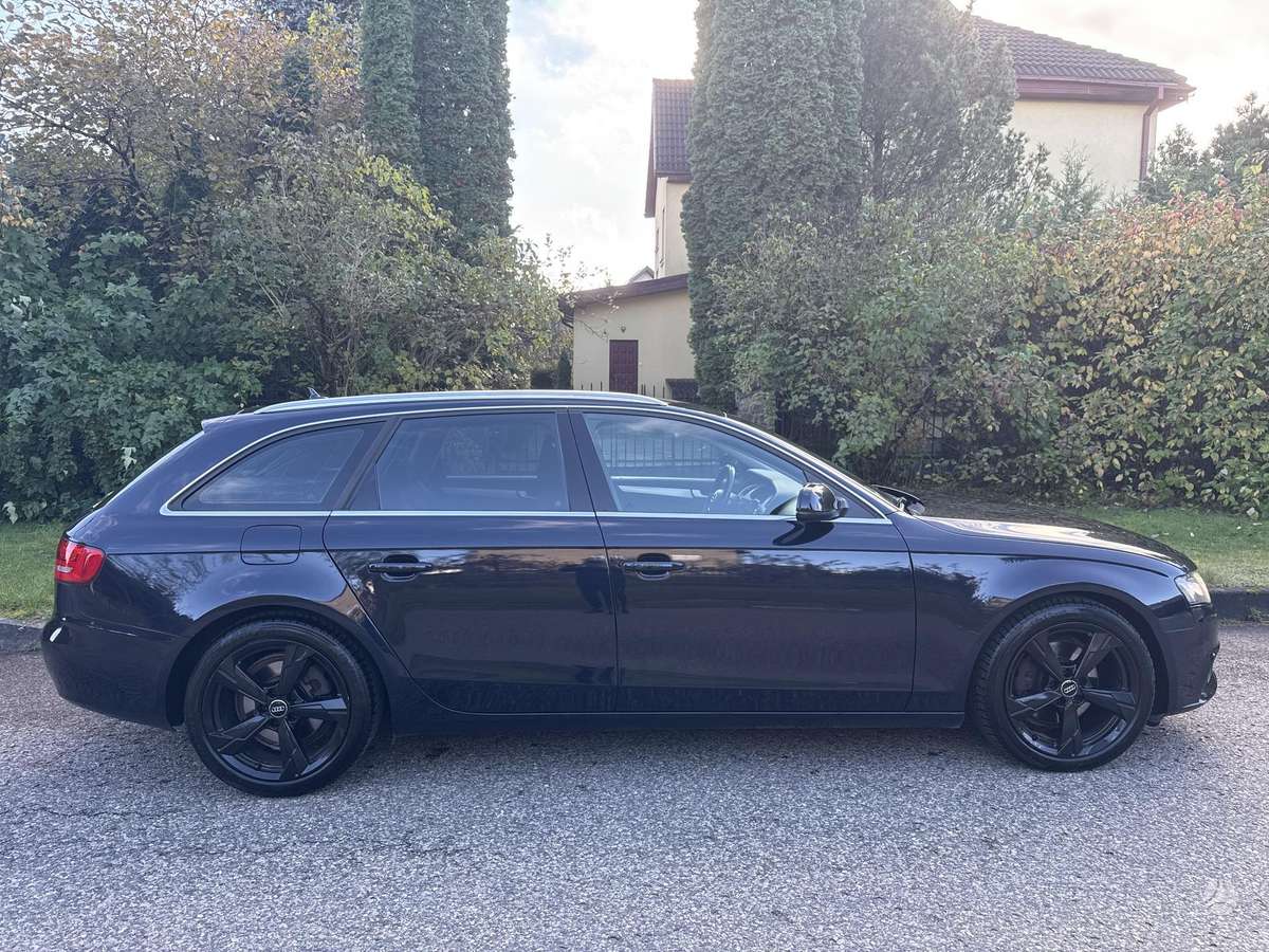 Audi A4, 2.0 l., universalas