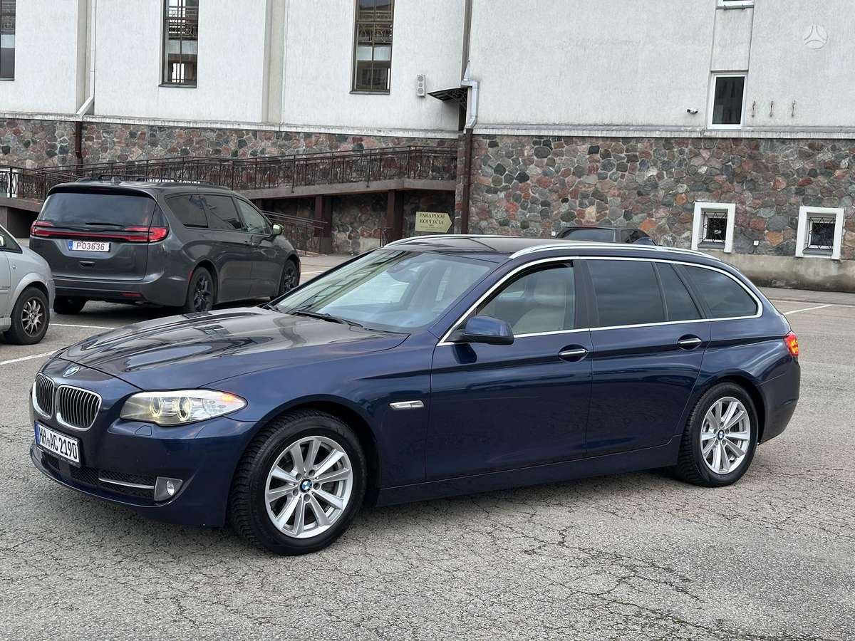 BMW 520, 2.0 l., wagon