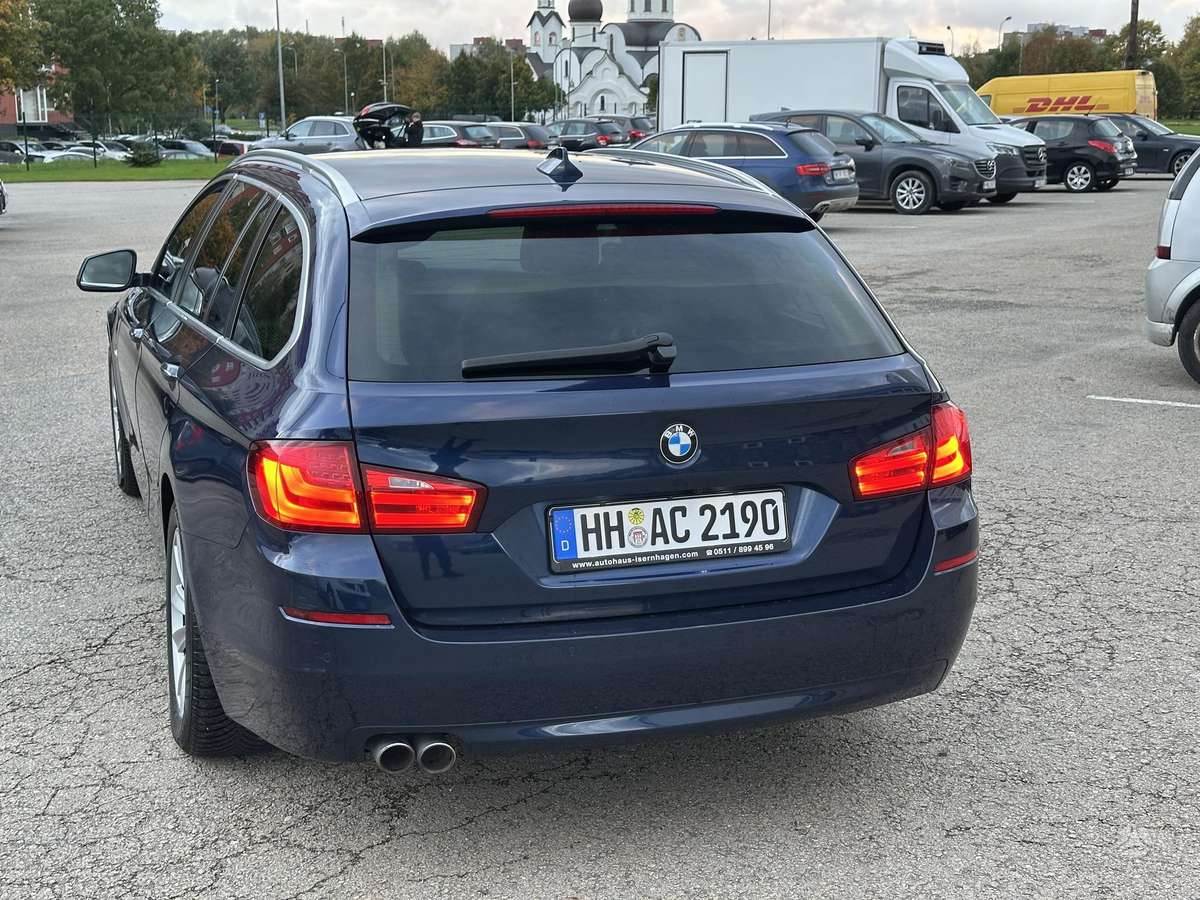 BMW 520, 2.0 l., wagon