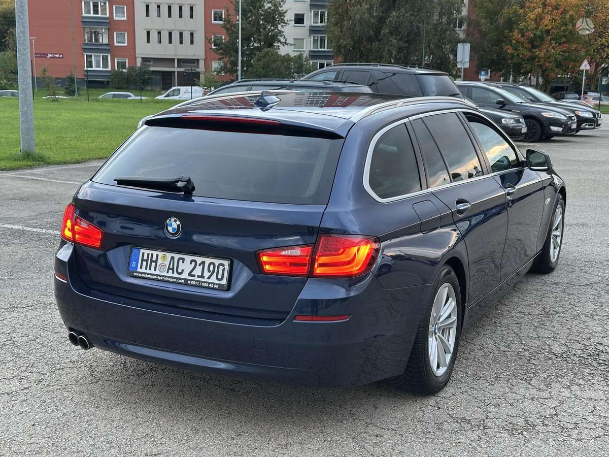 BMW 520, 2.0 l., wagon