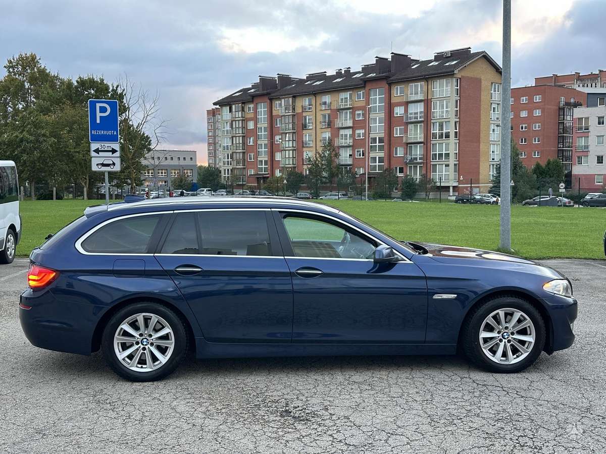 BMW 520, 2.0 l., Универсал