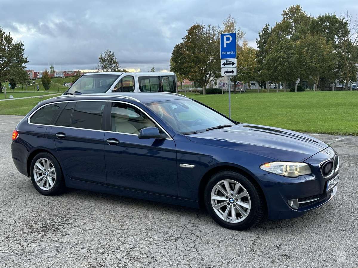 BMW 520, 2.0 l., Универсал