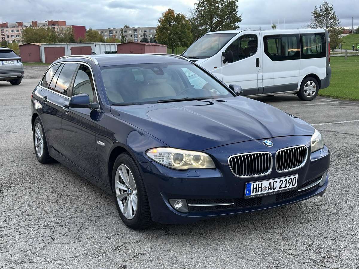 BMW 520, 2.0 l., wagon