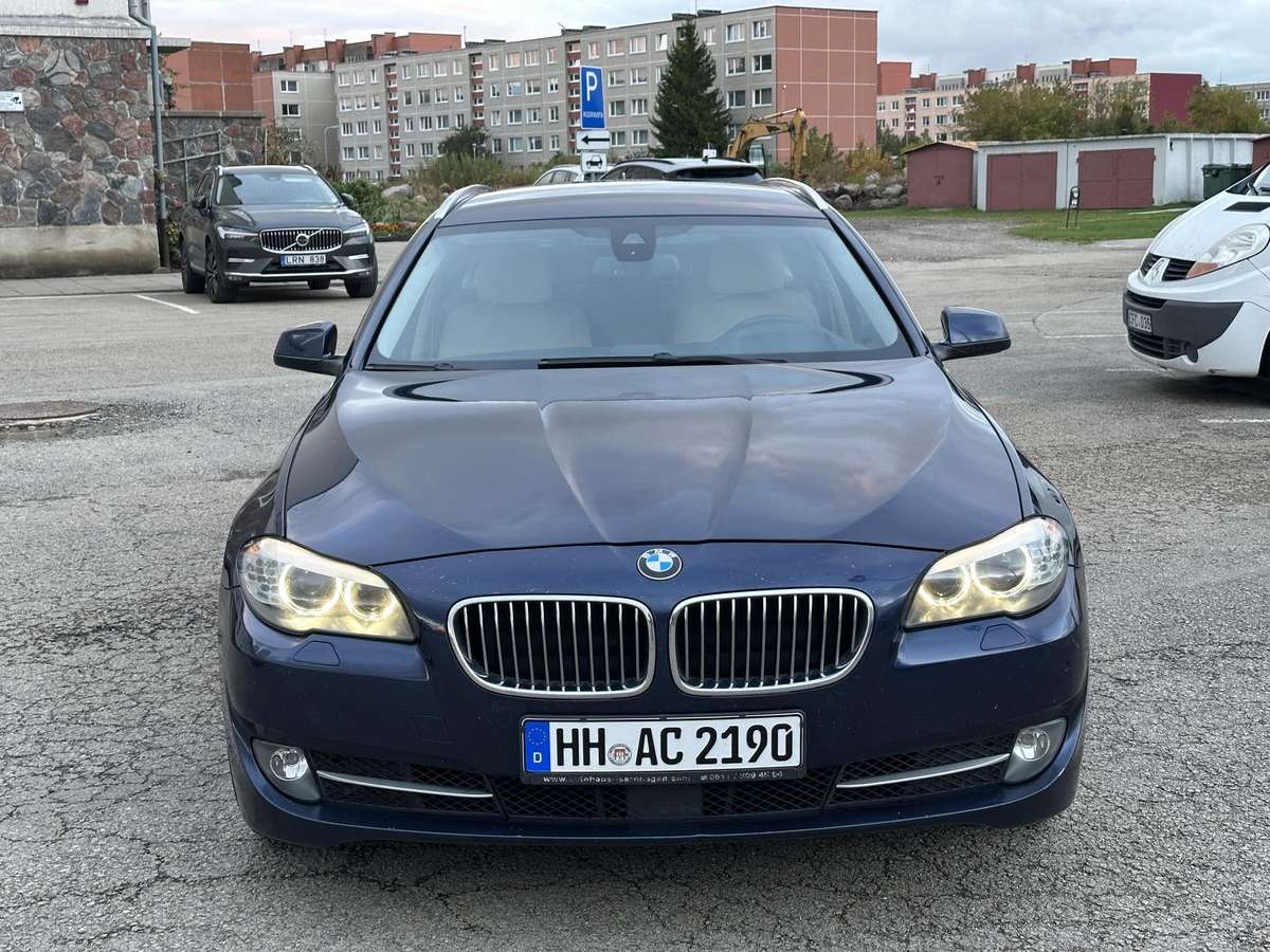 BMW 520, 2.0 l., Универсал