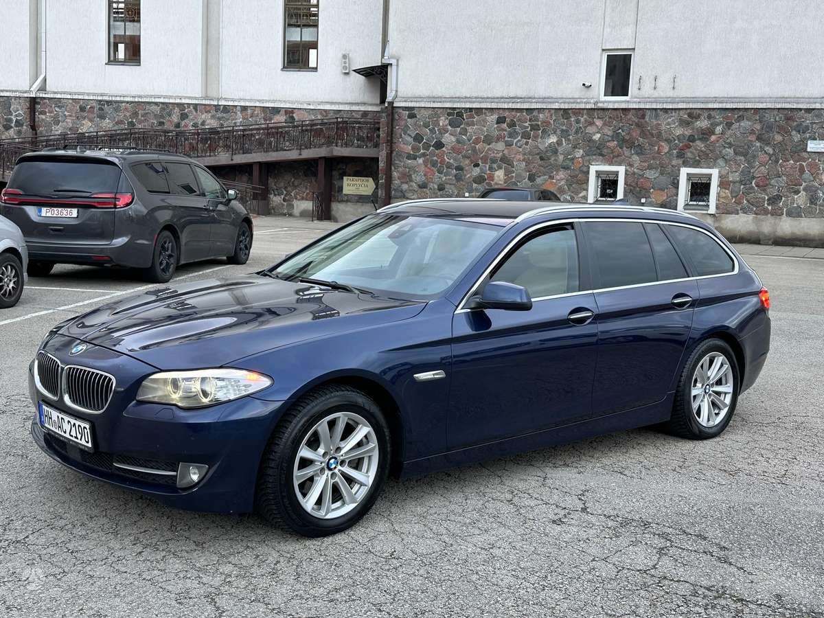 BMW 520, 2.0 l., wagon