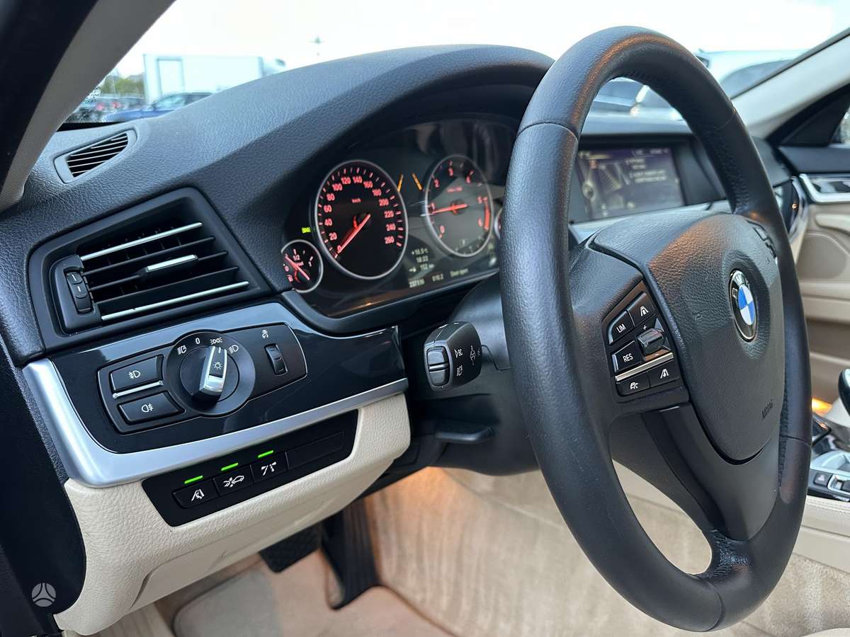 BMW 520, 2.0 l., wagon