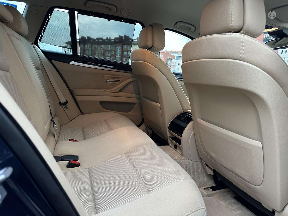 BMW 520, 2.0 l., wagon