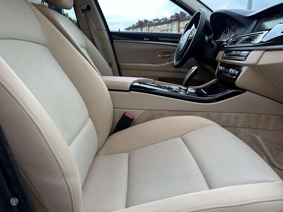 BMW 520, 2.0 l., wagon