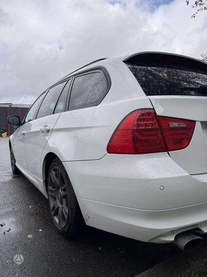BMW 320, 2.0 l., Универсал