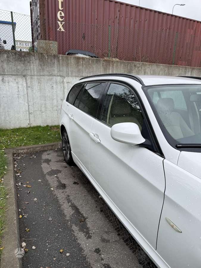 BMW 320, 2.0 l., Универсал