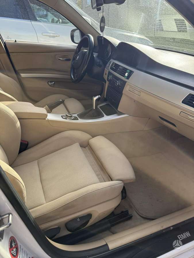 BMW 320, 2.0 l., universalas