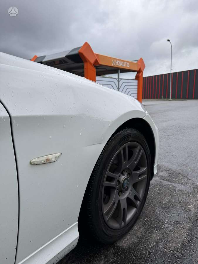 BMW 320, 2.0 l., wagon