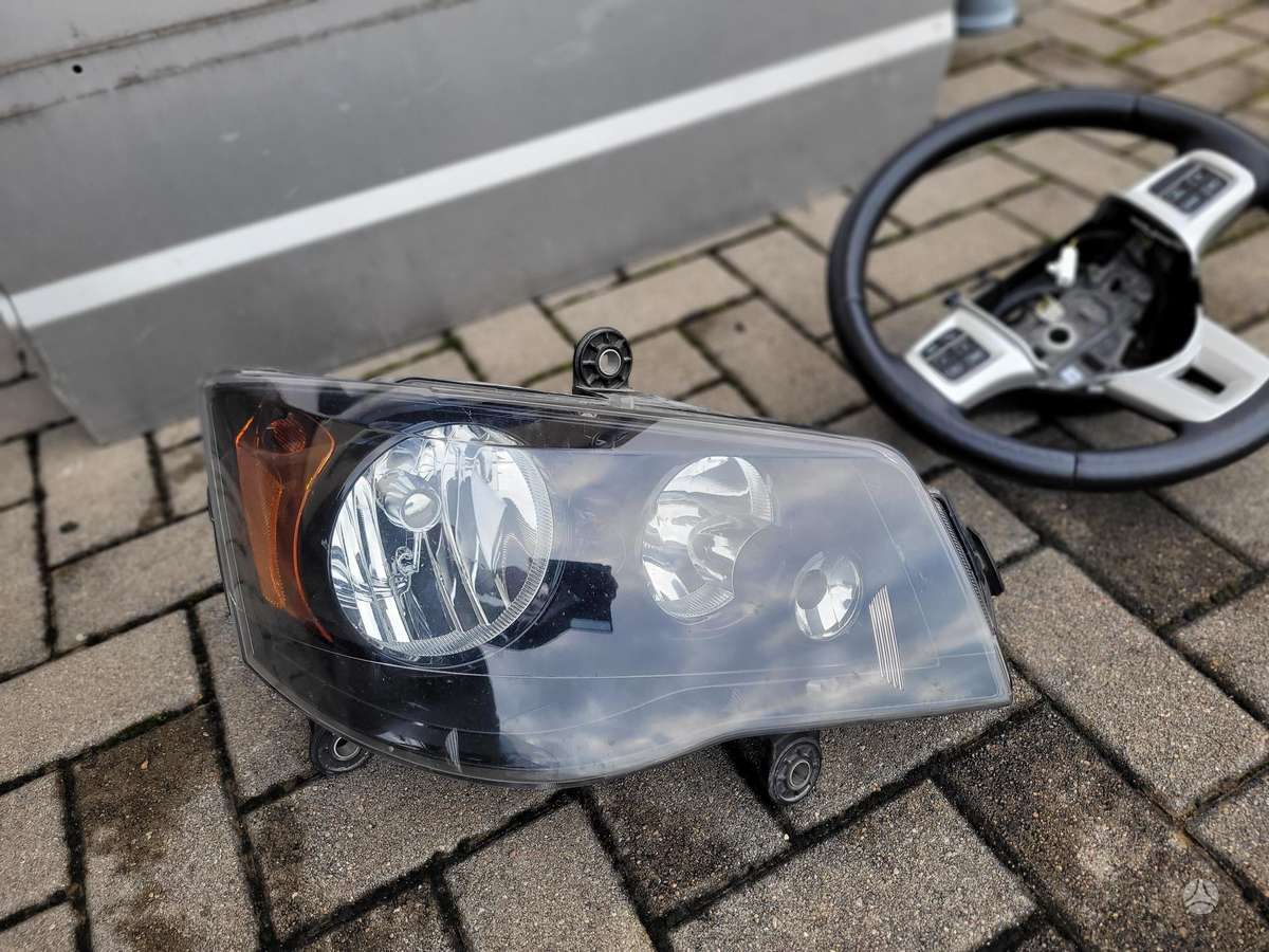 Dodge Grand Caravan doors, lights